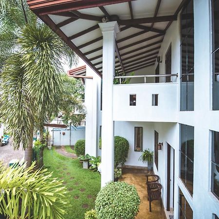 Shakuna Villa Хіккадува Екстер'єр фото
