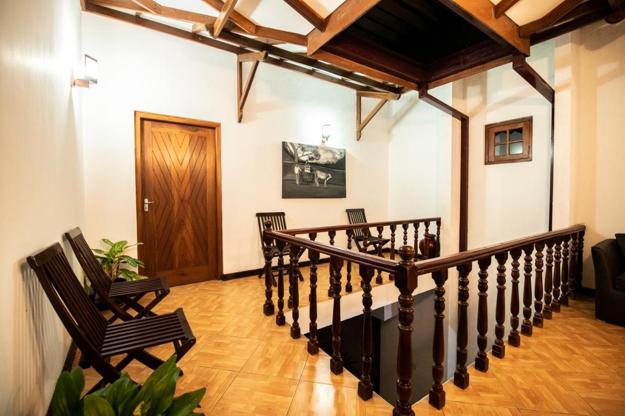 Shakuna Villa Хіккадува Екстер'єр фото