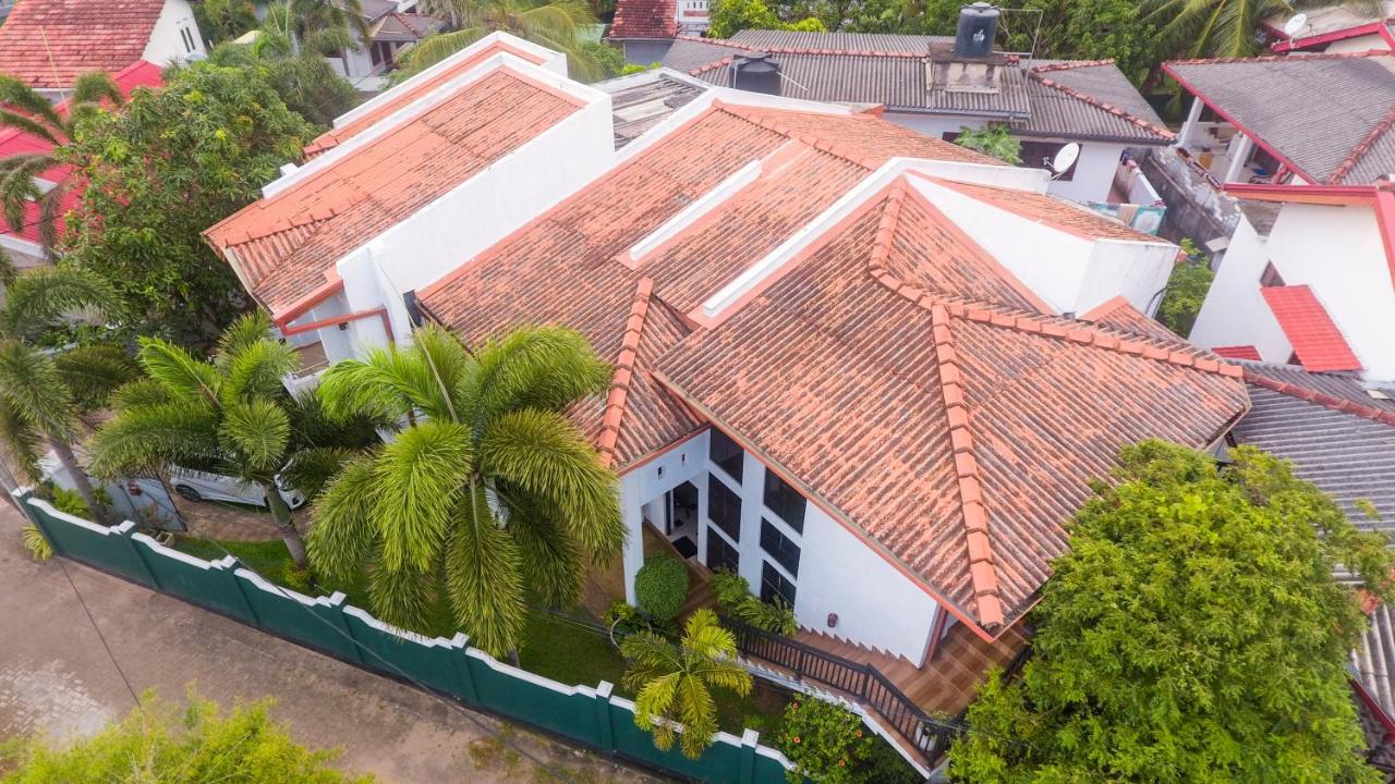 Shakuna Villa Хіккадува Екстер'єр фото